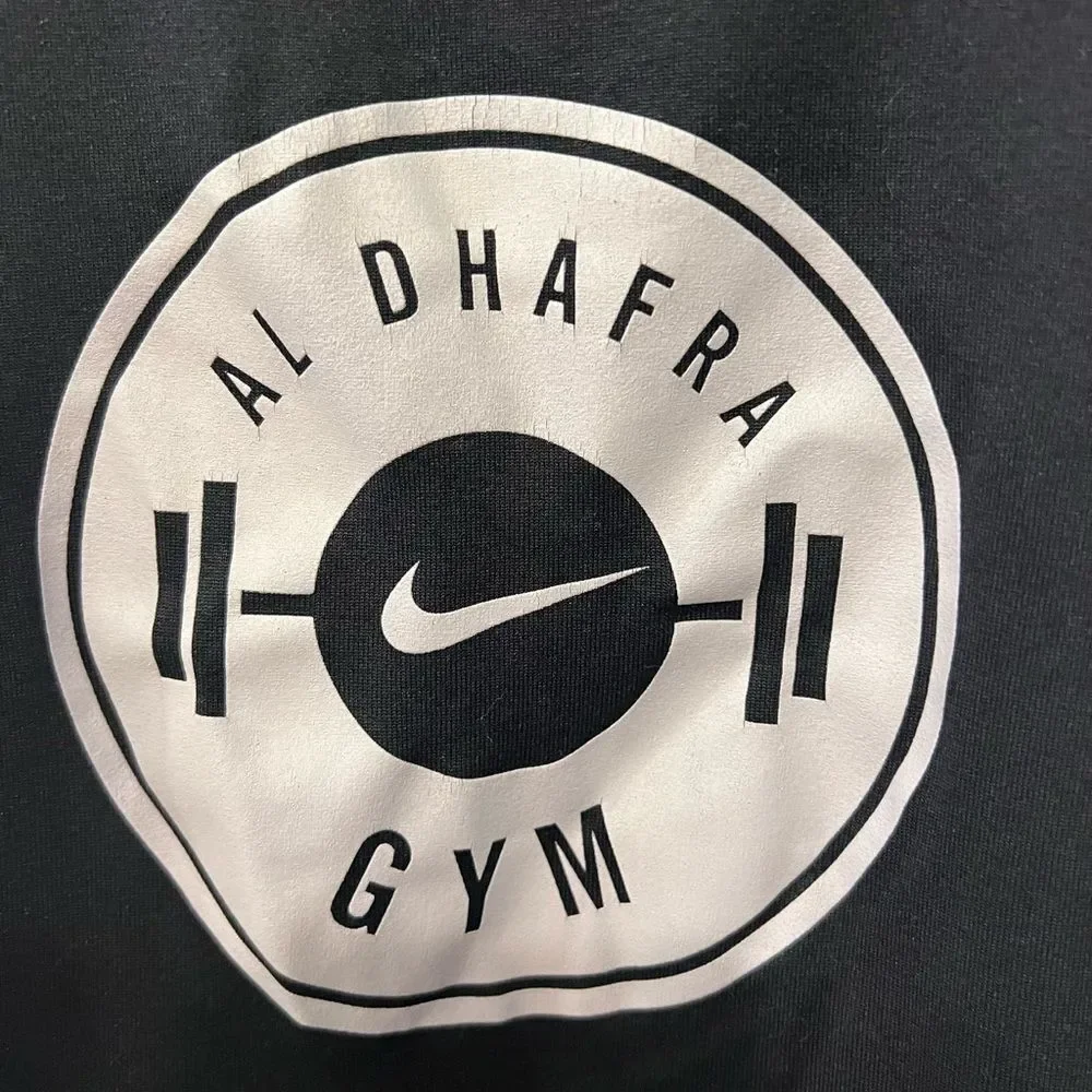 Women’s Al Dhafra gym Nike top xs